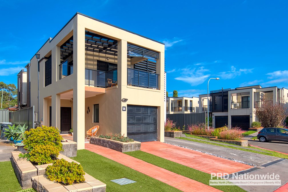 14 John Marie Place ROSELANDS 1