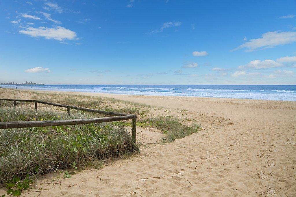 1/4 Johnston Street BILINGA 4