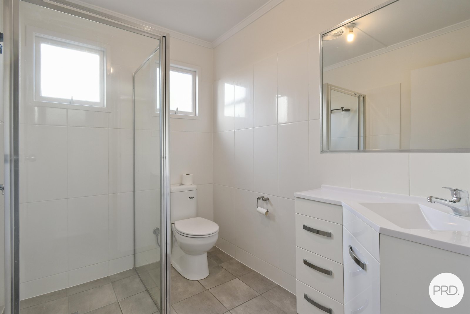 1/4 Johnston Street BILINGA 6