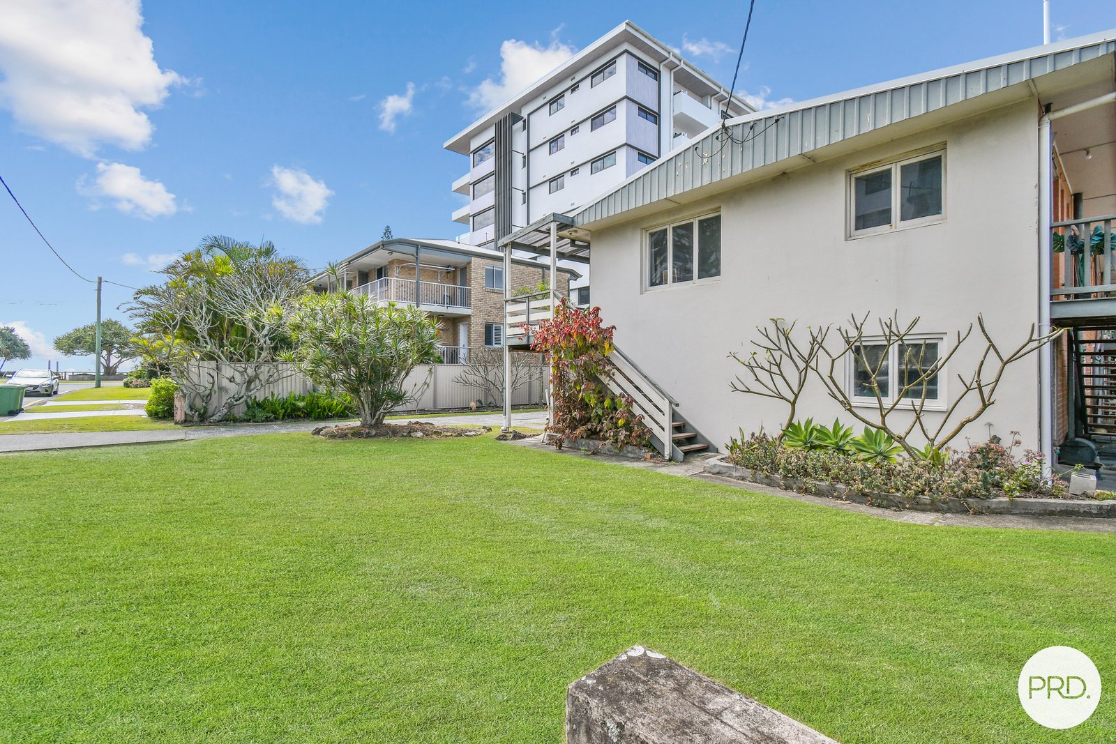 1/4 Johnston Street BILINGA 11