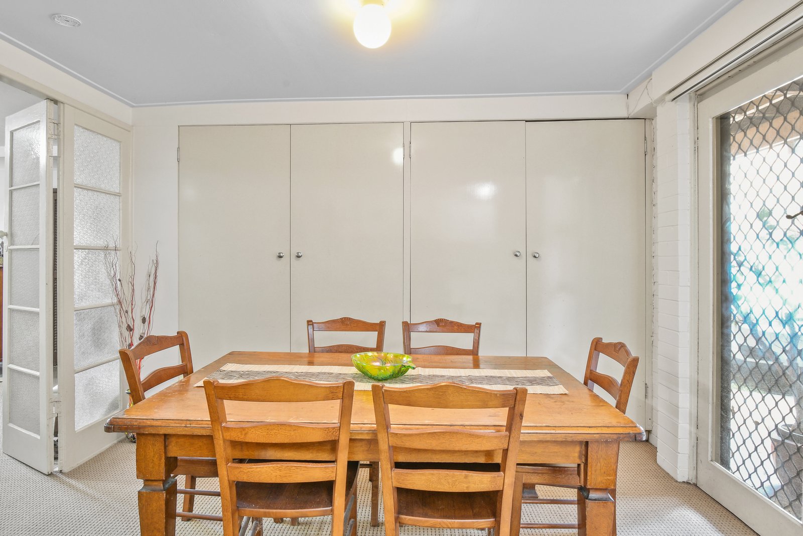 1/4 Johnston Street BILINGA 4