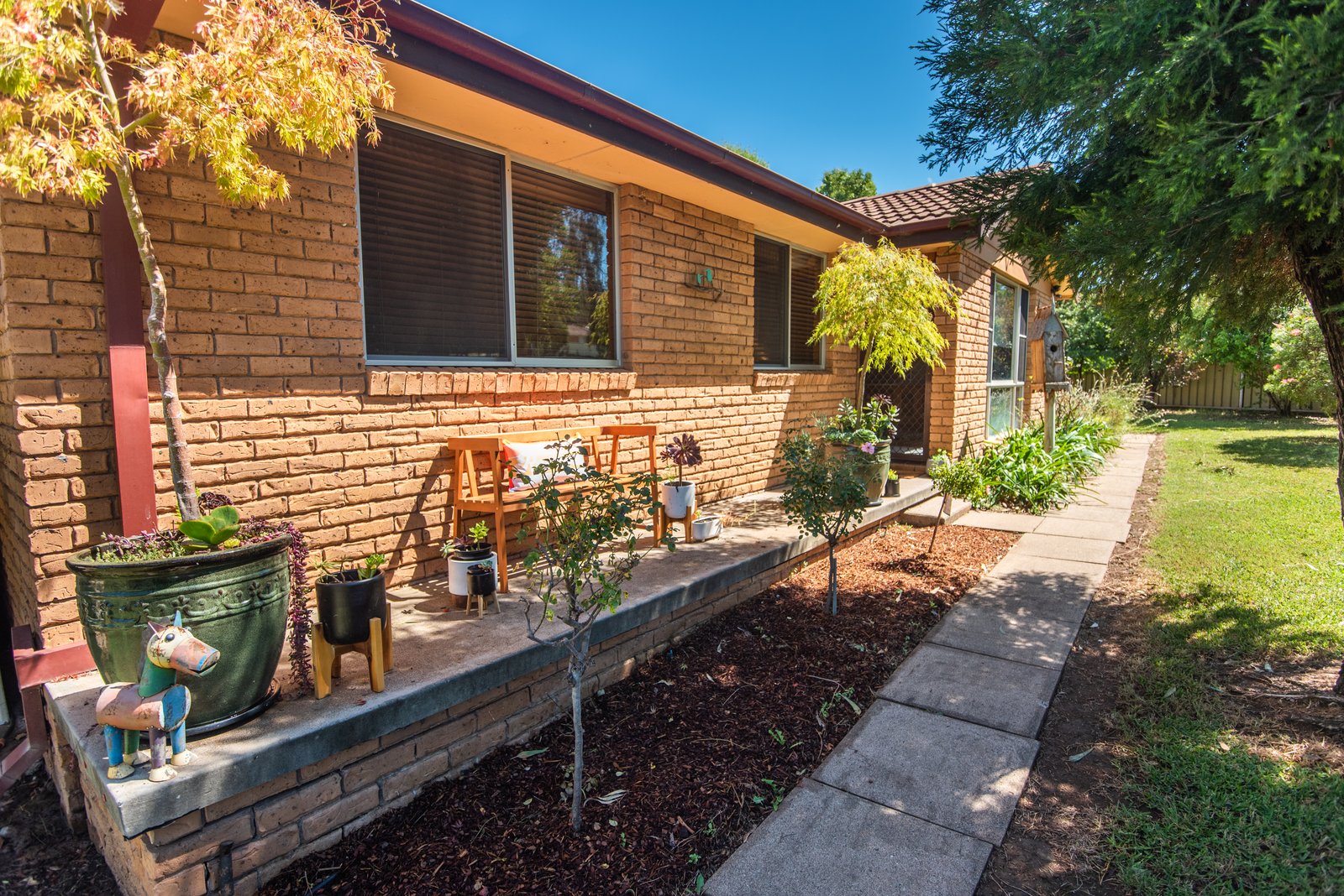14 Joseph Brown Place TAMWORTH 4