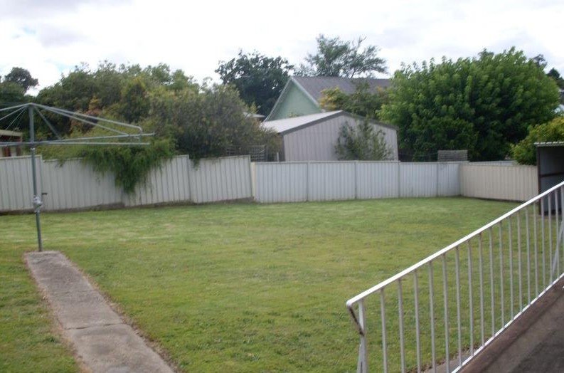 14 Kaleema Crescent TUMUT 6