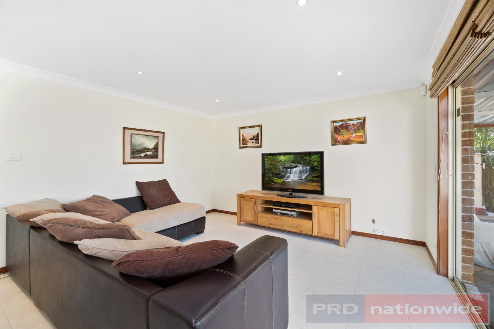 14 Keysor Place MILPERRA 5