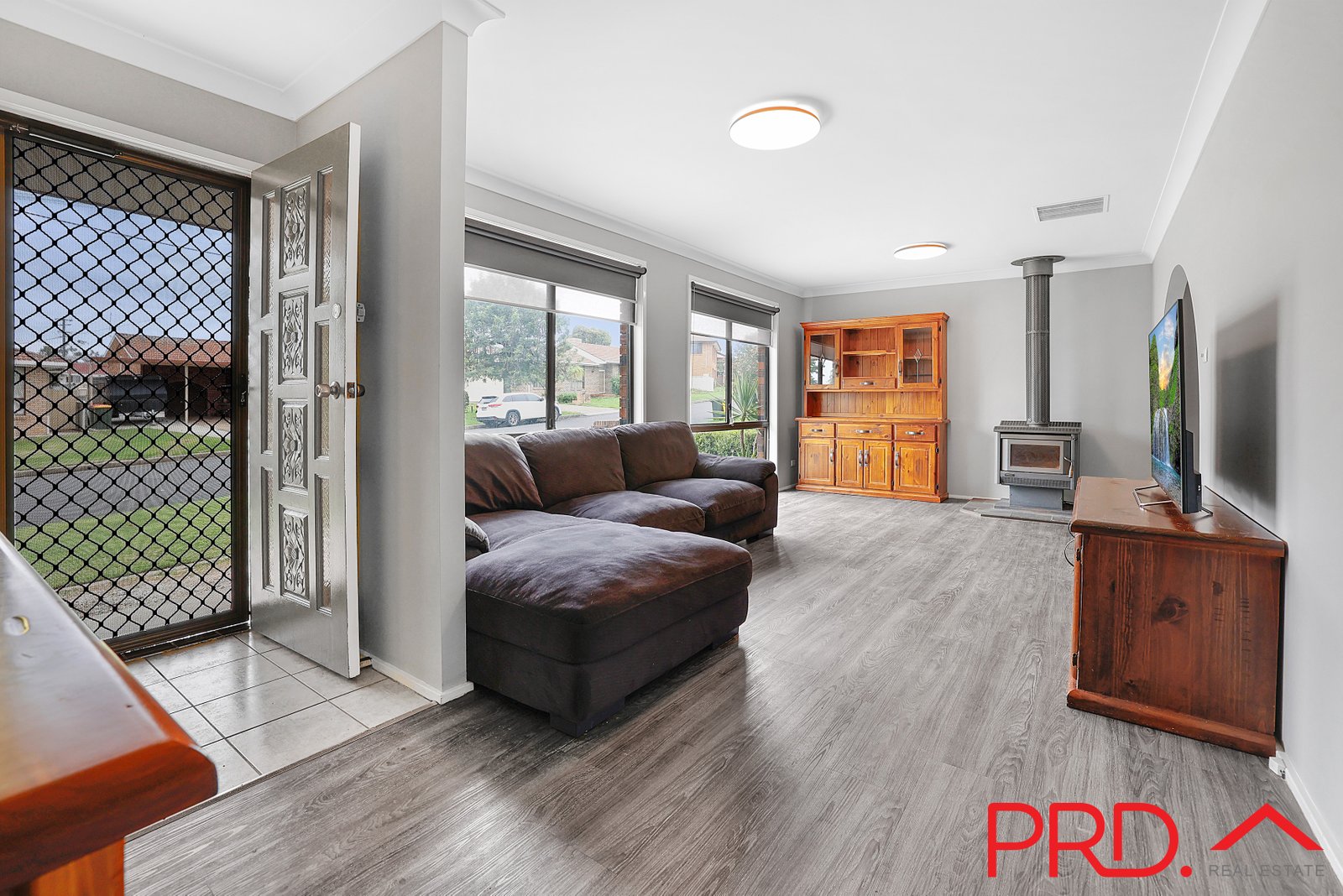 14 Kinarra Street TAMWORTH 3