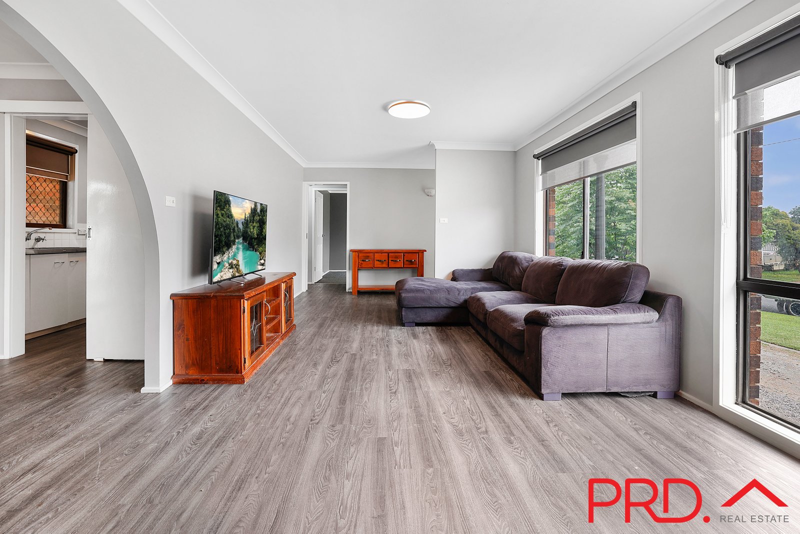 14 Kinarra Street TAMWORTH 4