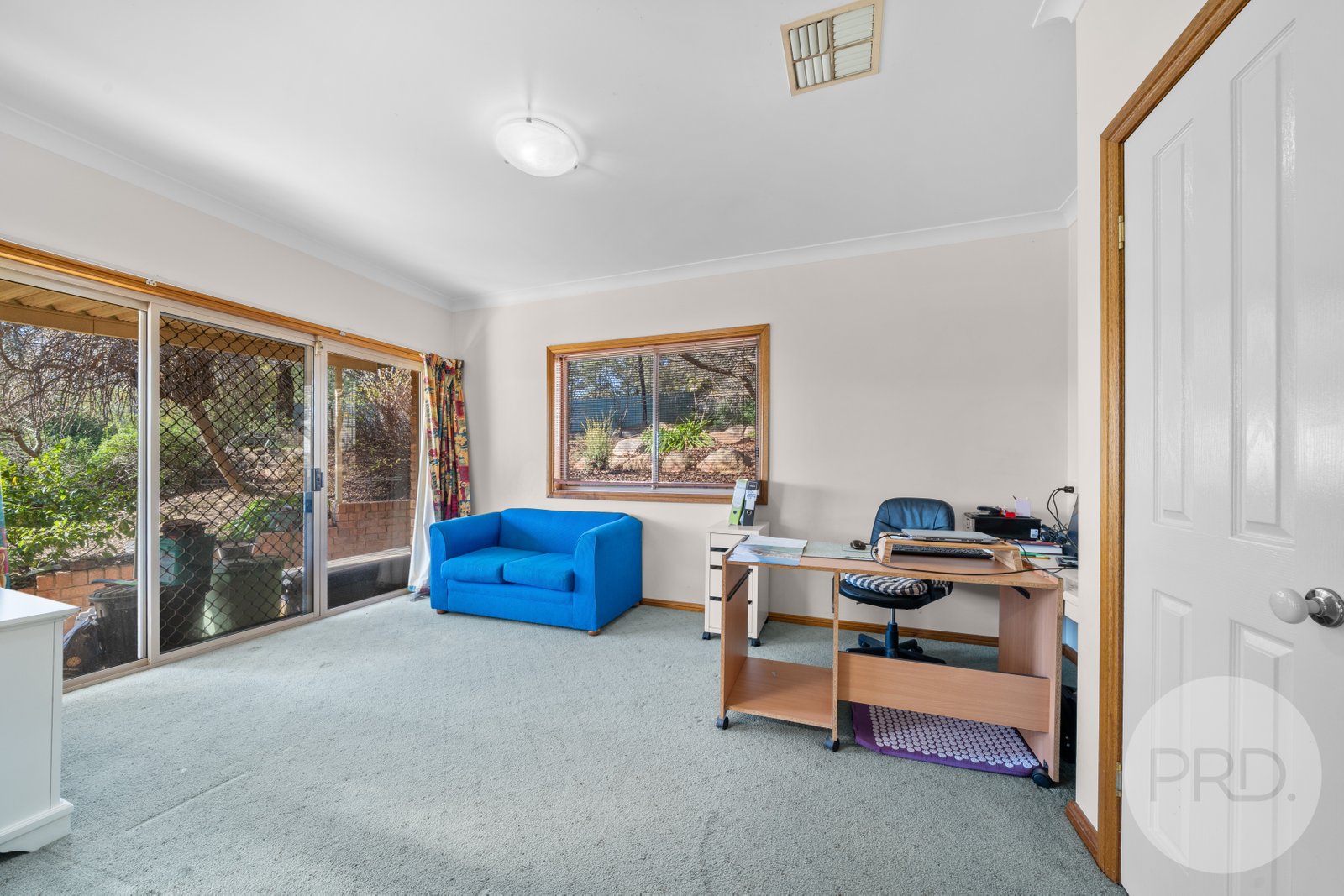 14 Kincora Place BOURKELANDS 12