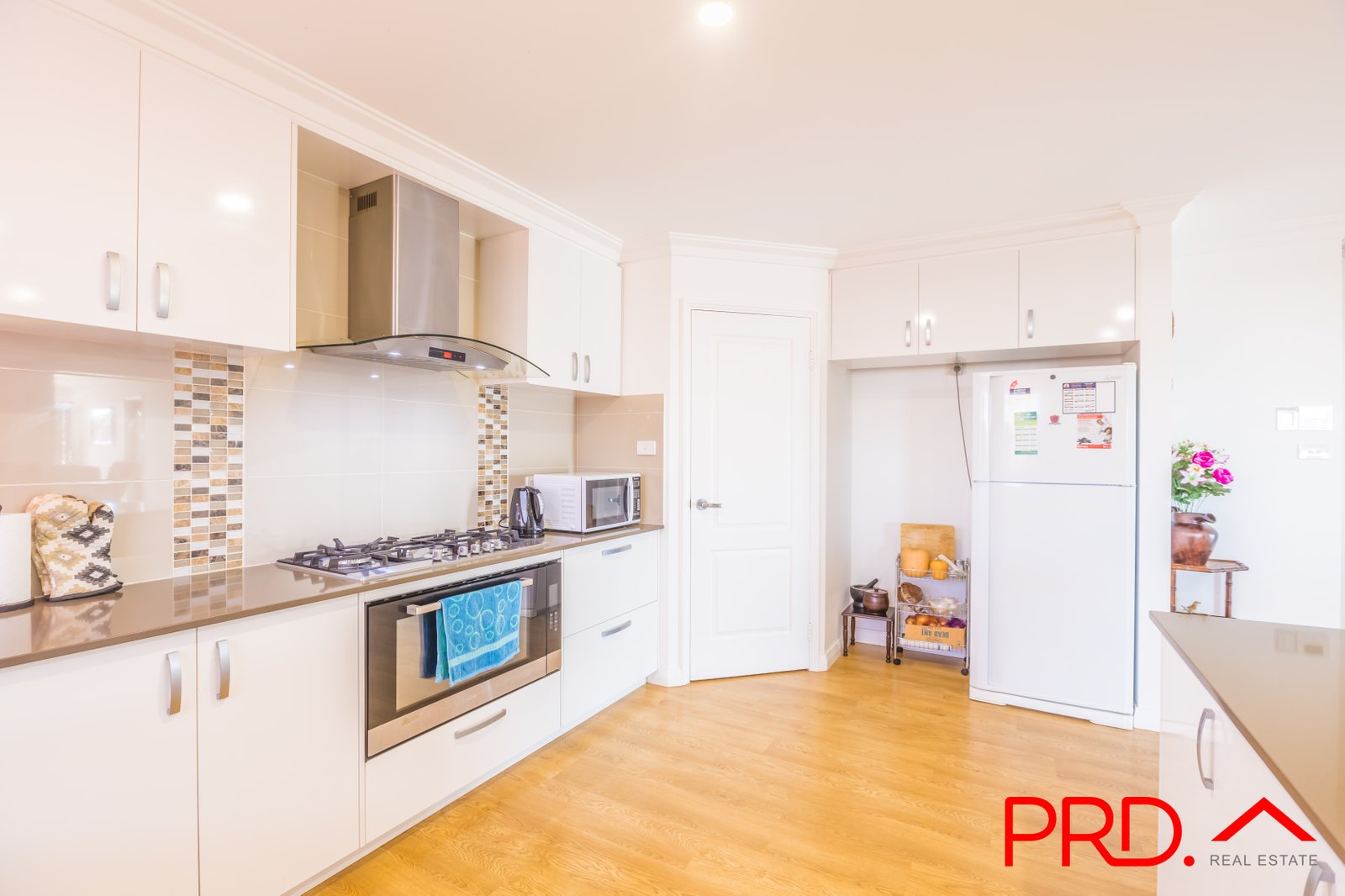 14 Kingham Street TAMWORTH 9