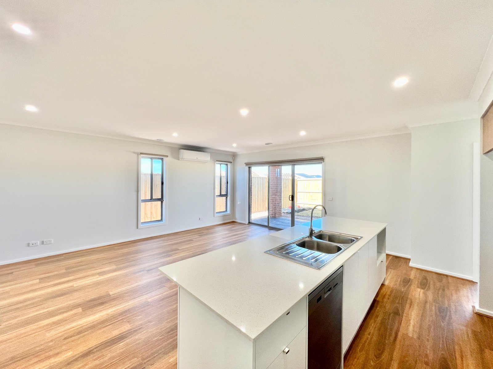 Gallery: 14 Kingston Drive