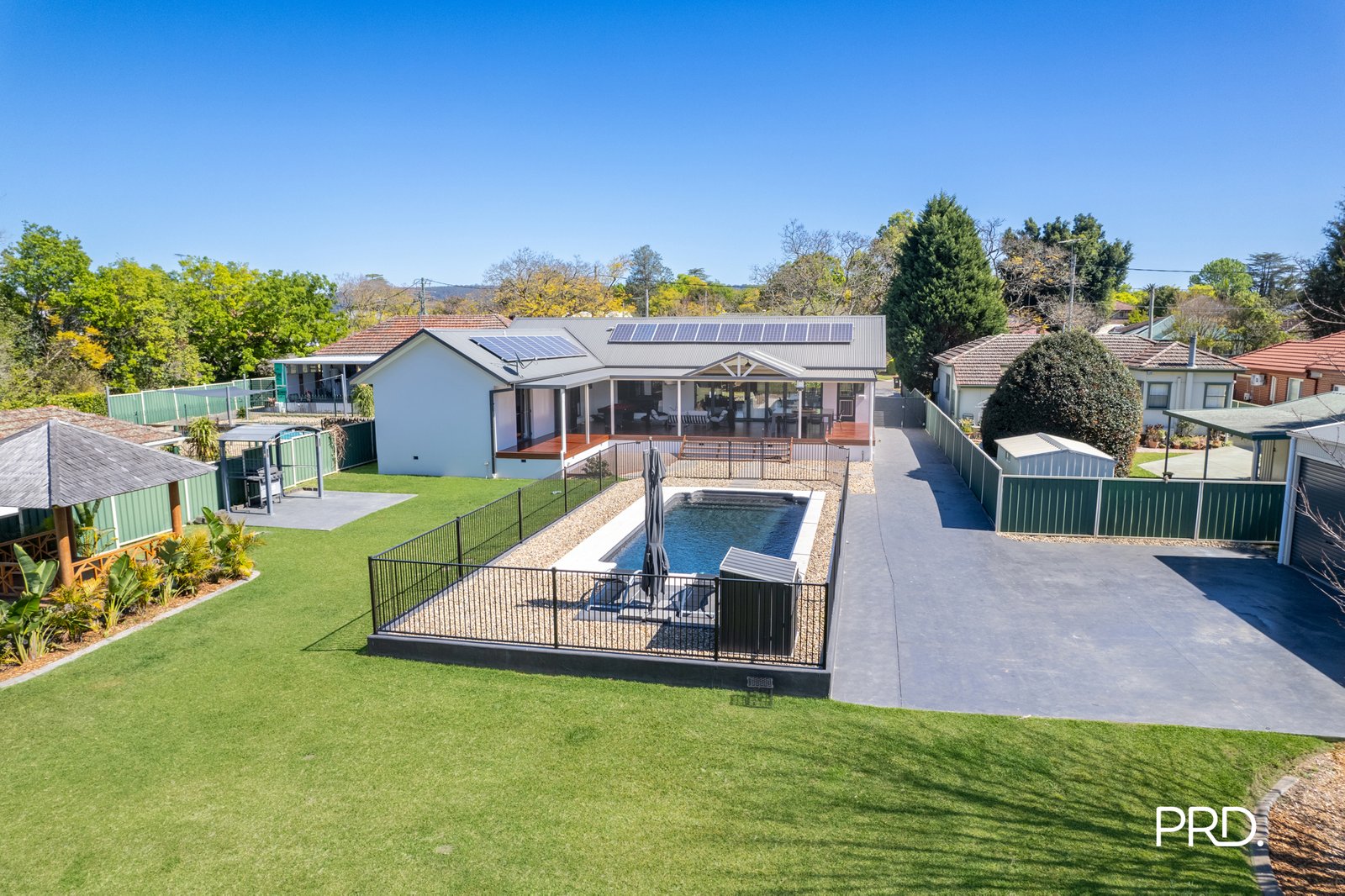 14 Ladbury Avenue PENRITH 14