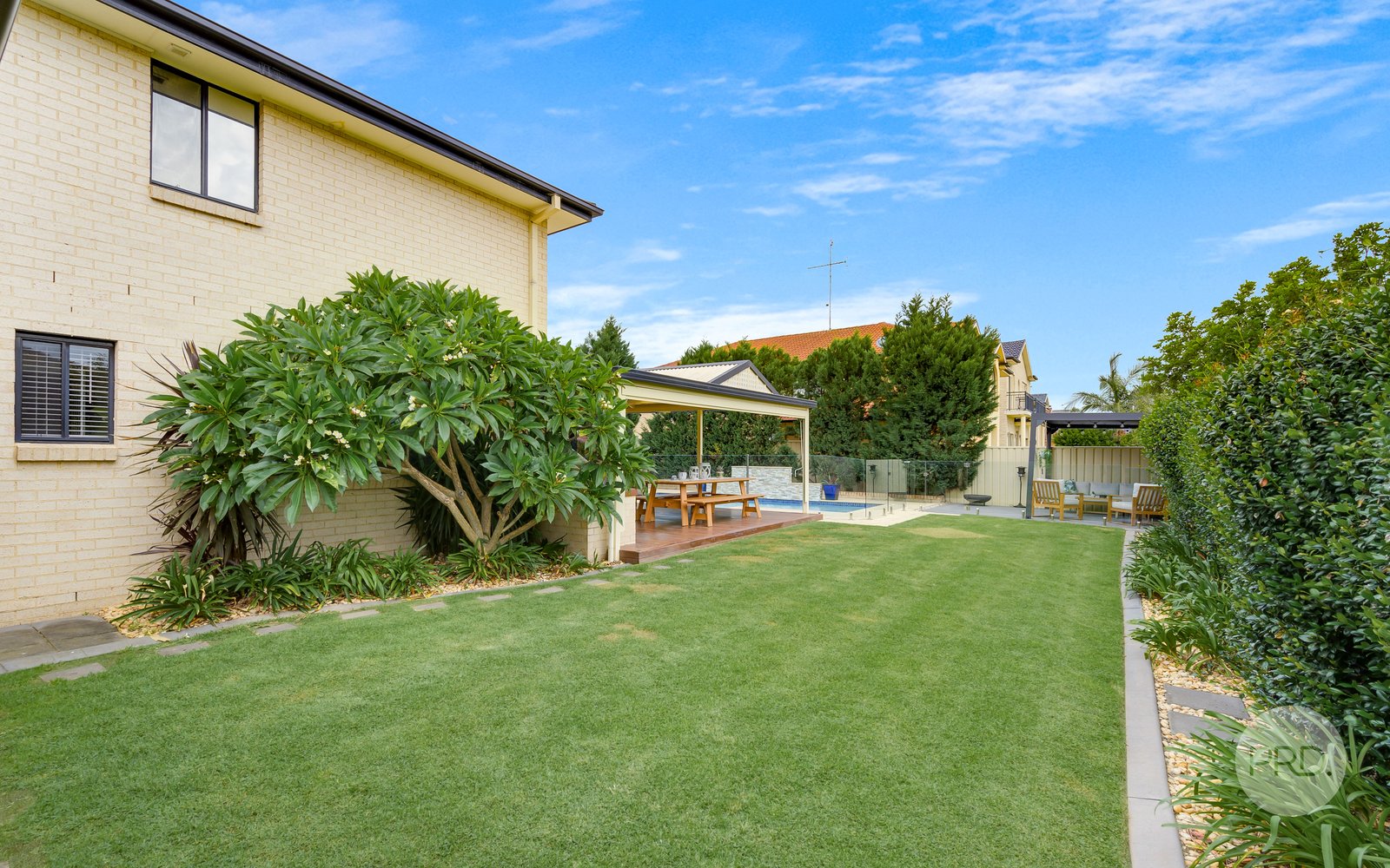 14 Lakewood Terrace GLENMORE PARK 2