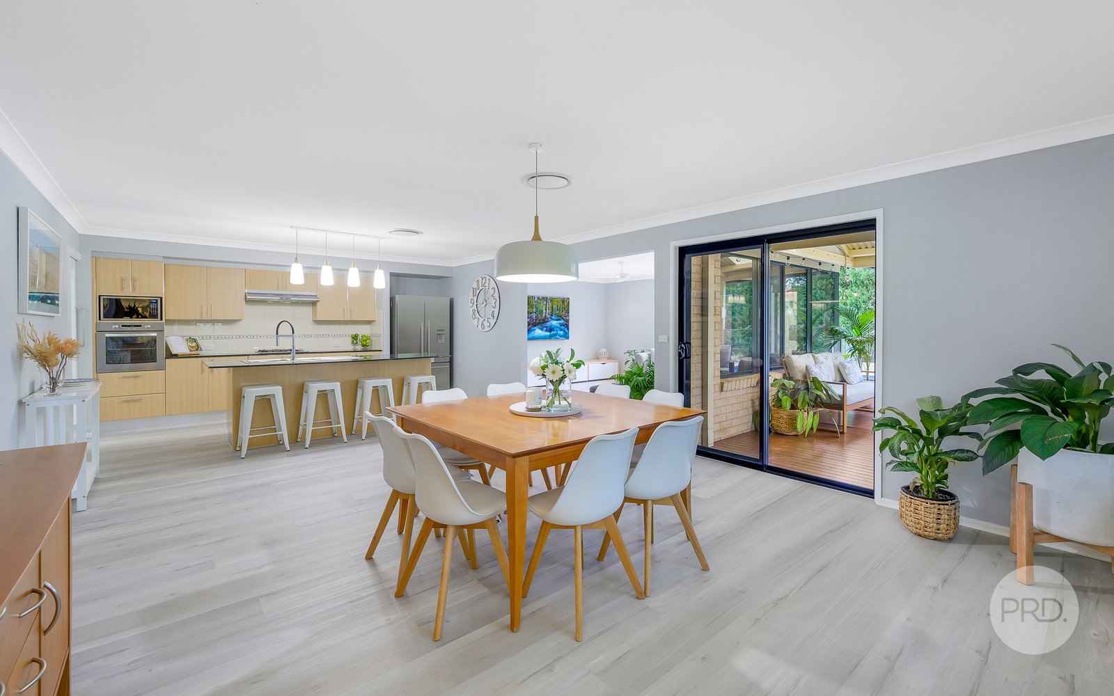 14 Lakewood Terrace GLENMORE PARK 11