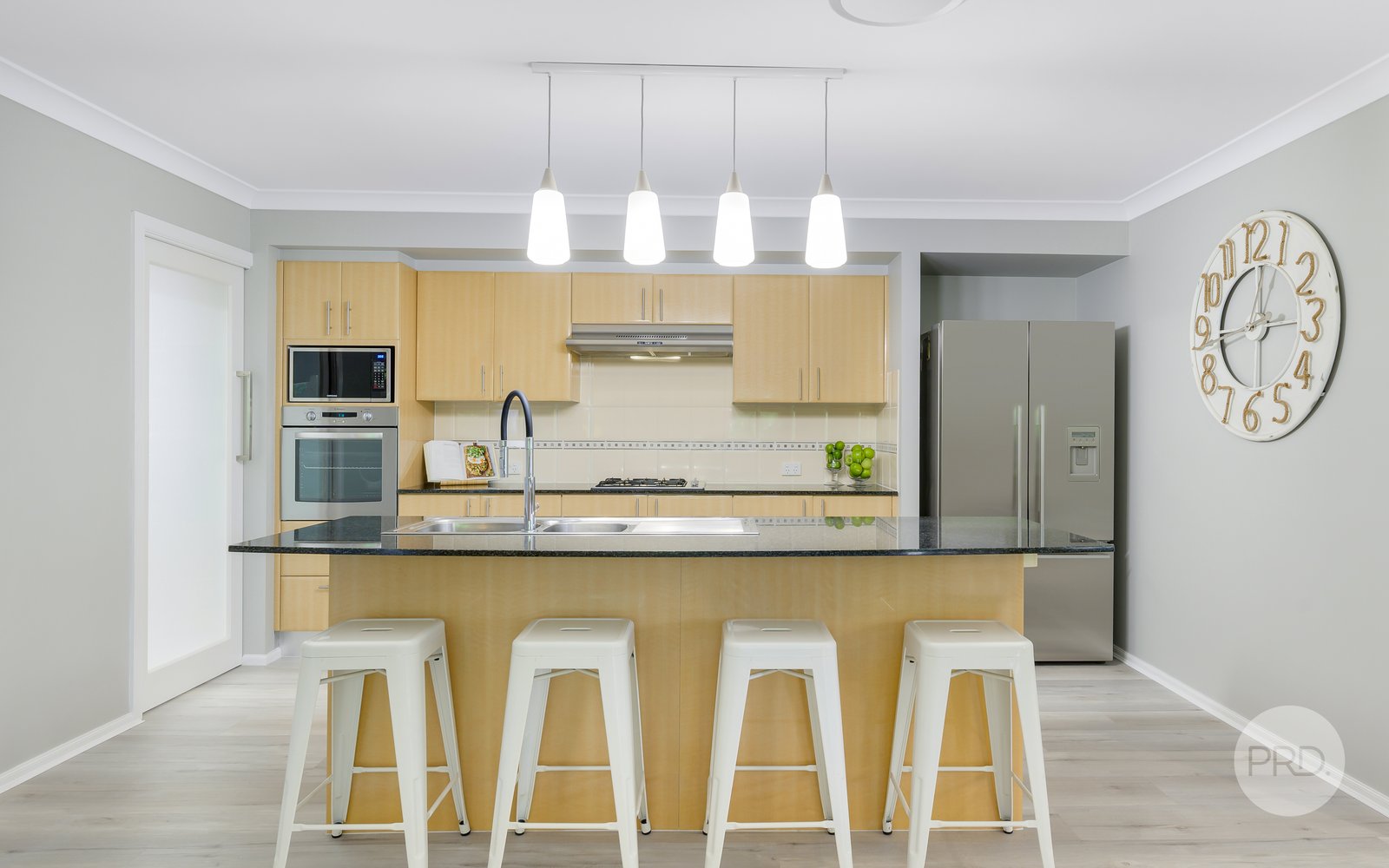 14 Lakewood Terrace GLENMORE PARK 13