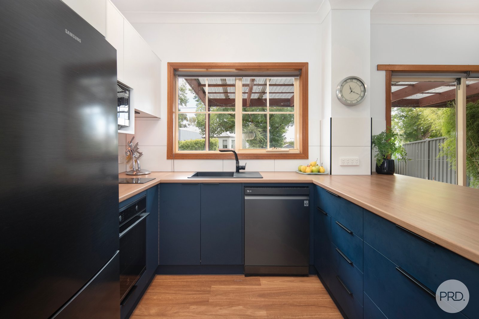 1/4 Lal Lal Street GOLDEN POINT 2