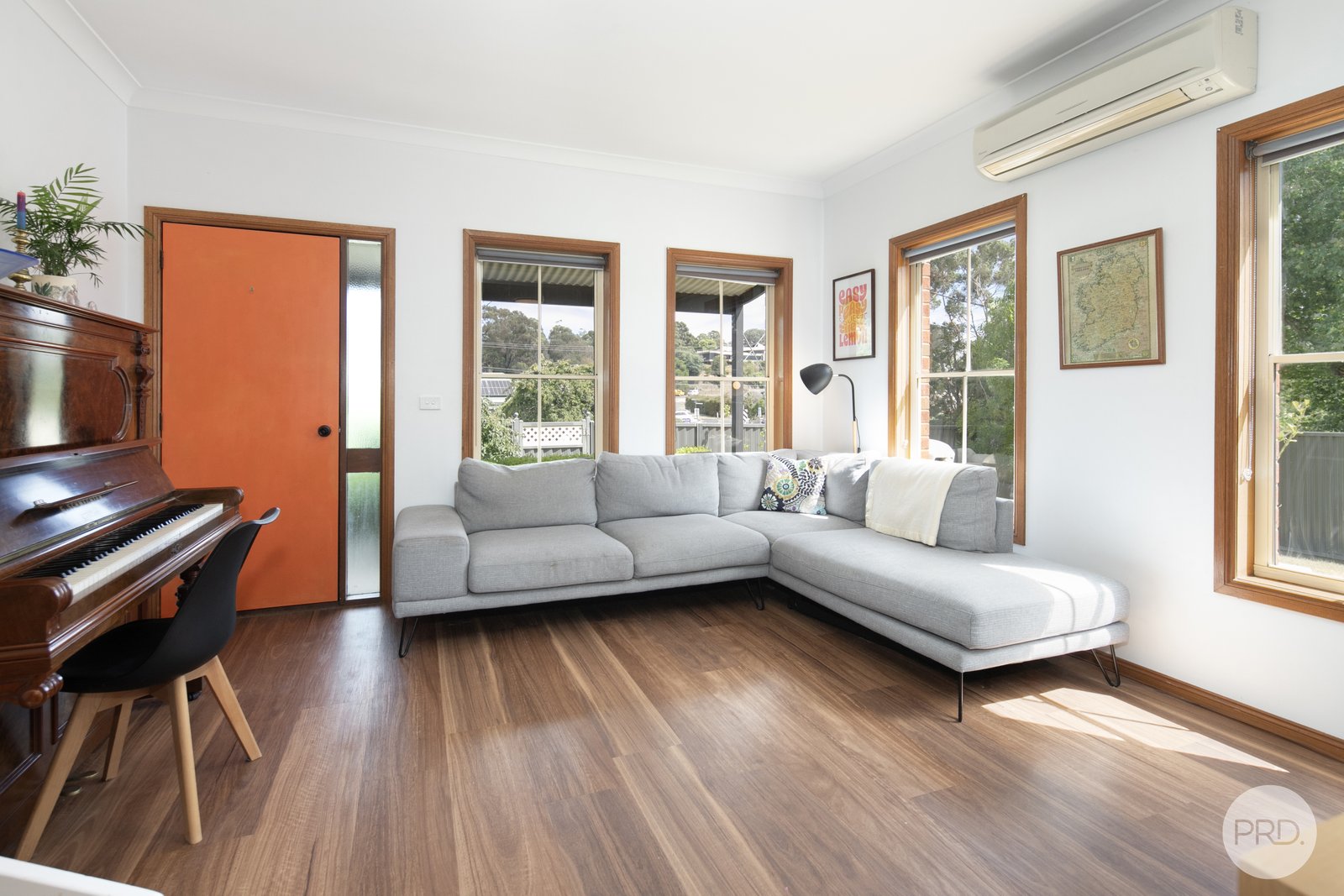 1/4 Lal Lal Street GOLDEN POINT 8