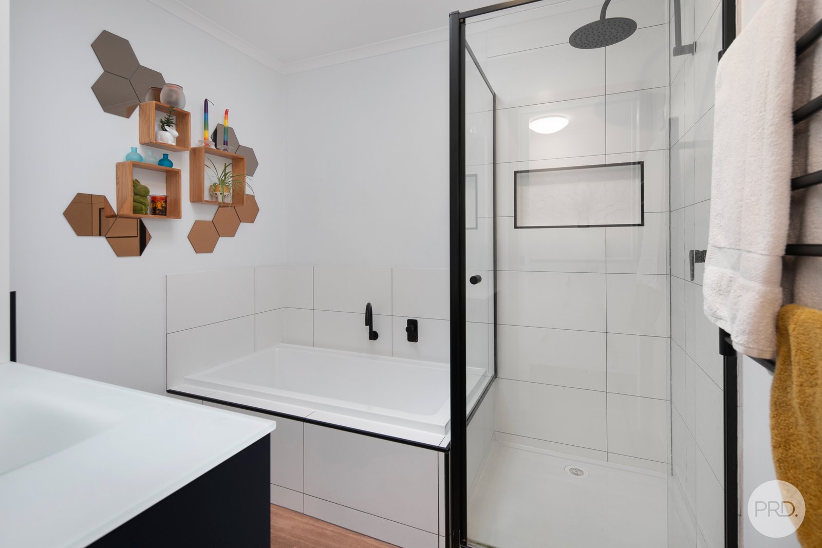 1/4 Lal Lal Street GOLDEN POINT 11