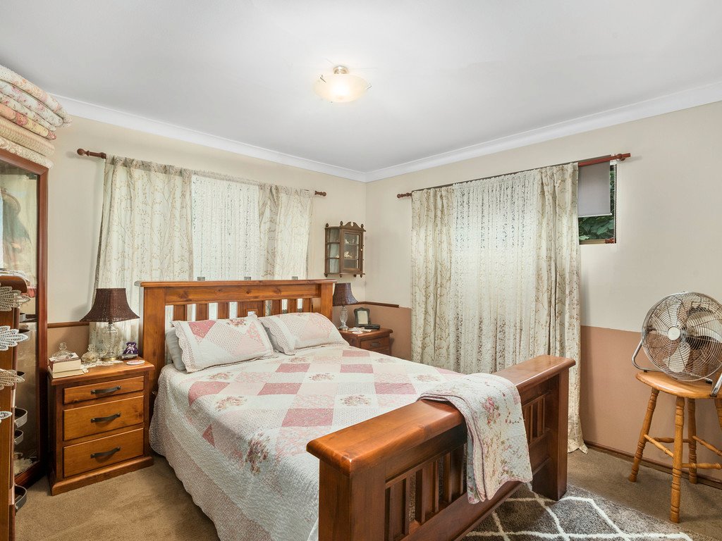 14 Lalina Ave  TWEED HEADS WEST 6
