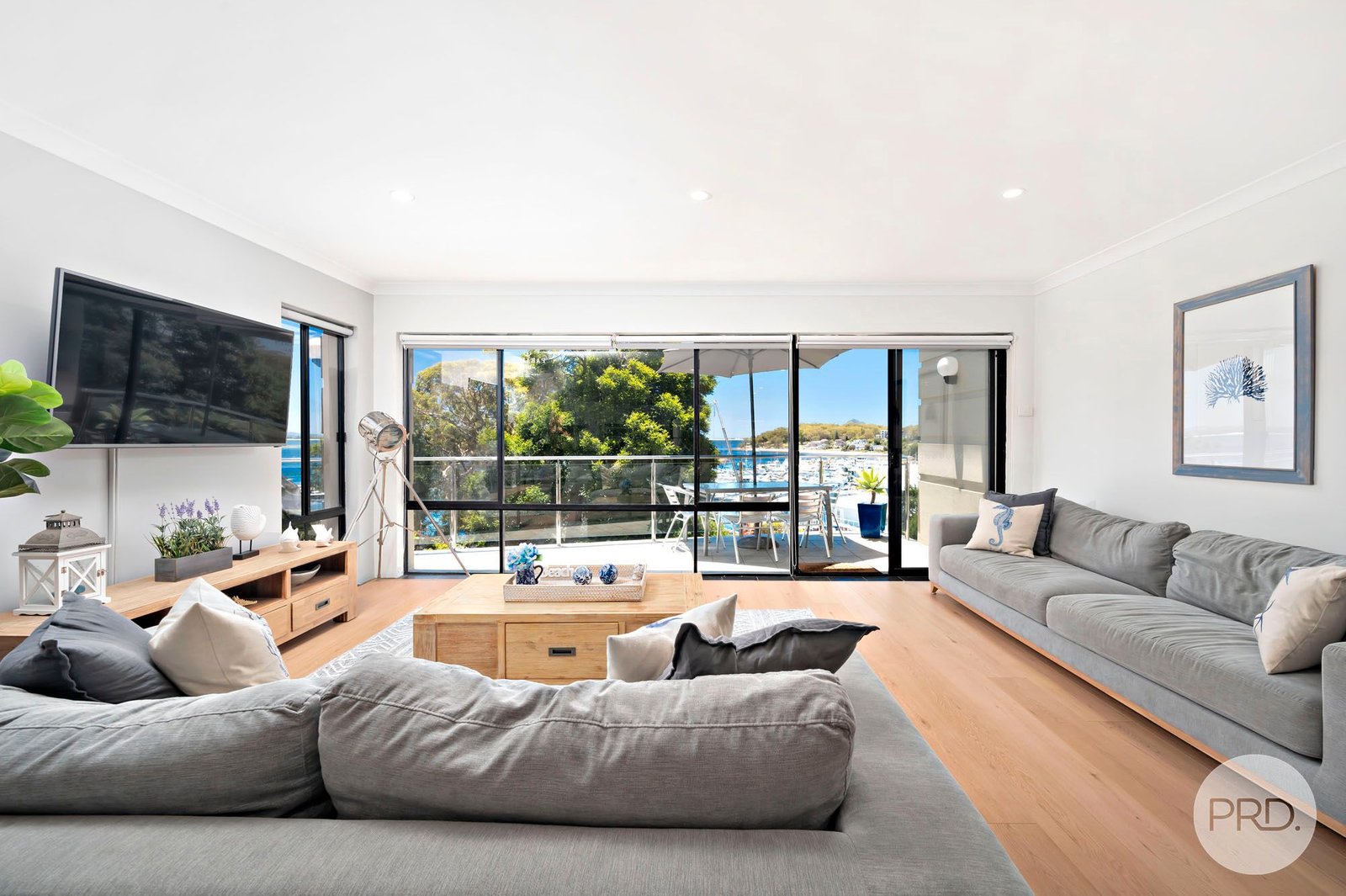 1/4 Laman Street NELSON BAY 9