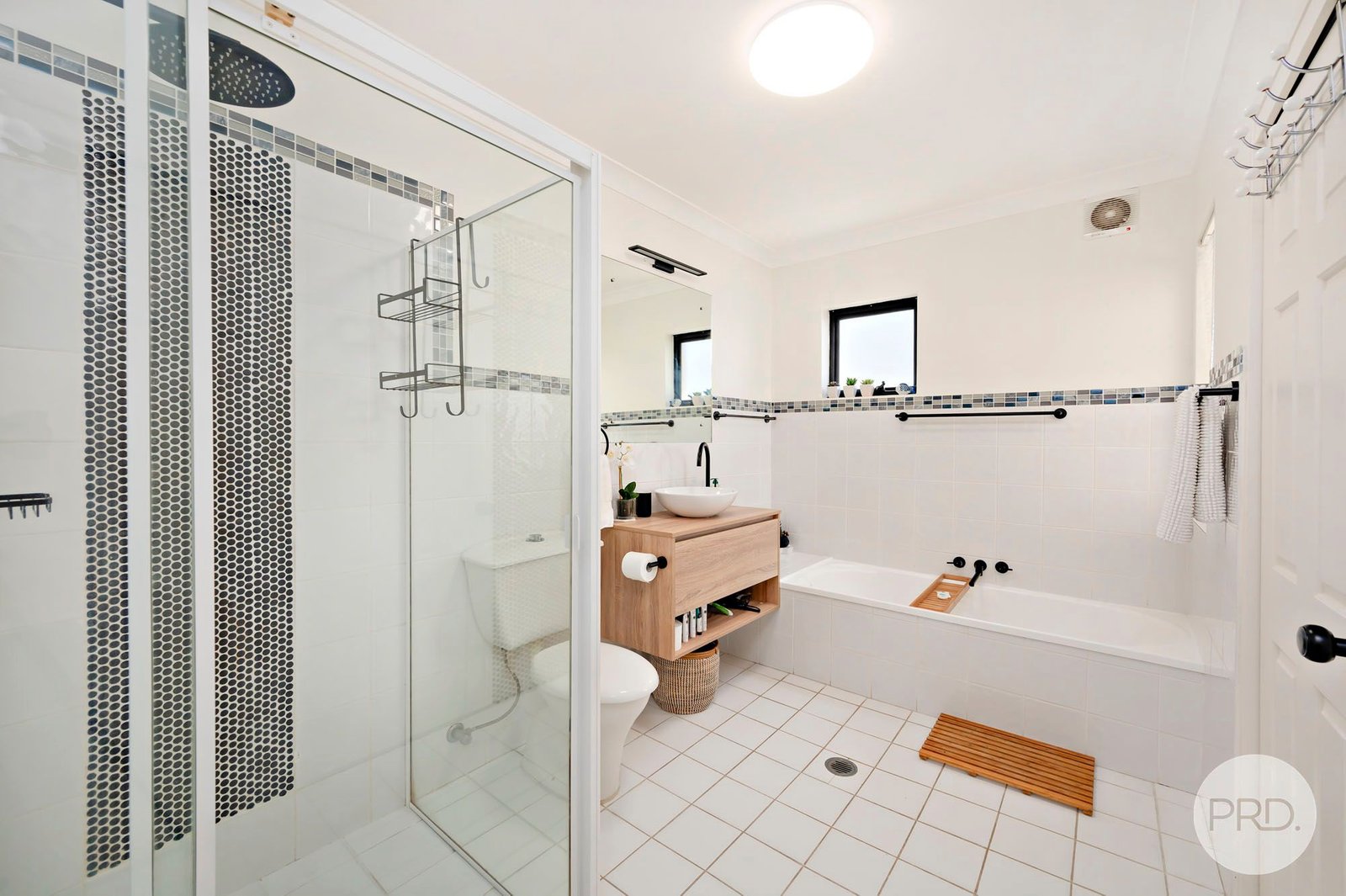 1/4 Laman Street NELSON BAY 17