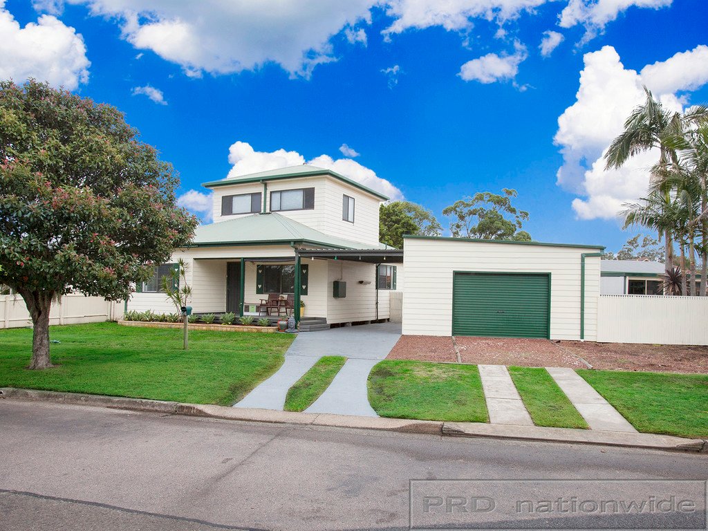 14 Lang Crescent TARRO 1