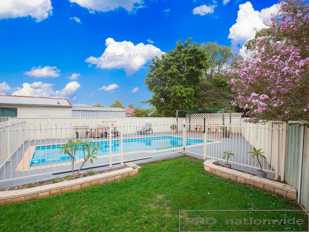 14 Lang Crescent TARRO 3