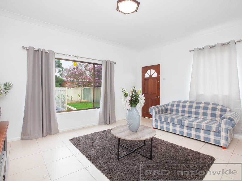 14 Lang Crescent TARRO 7