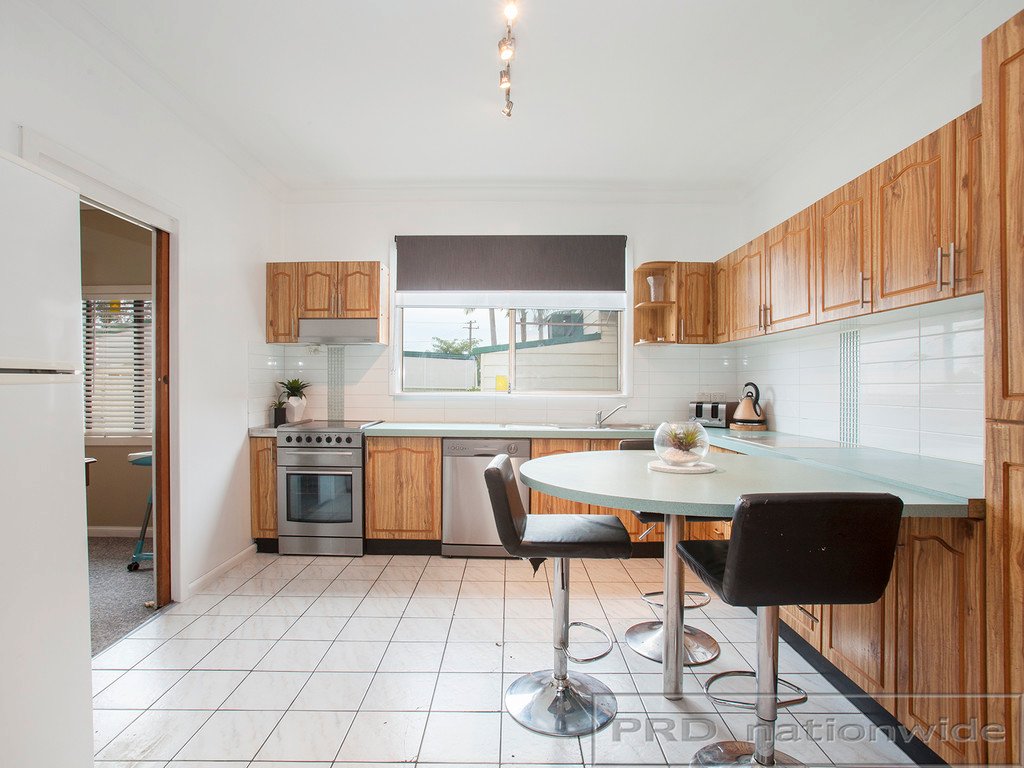 14 Lang Crescent TARRO 10