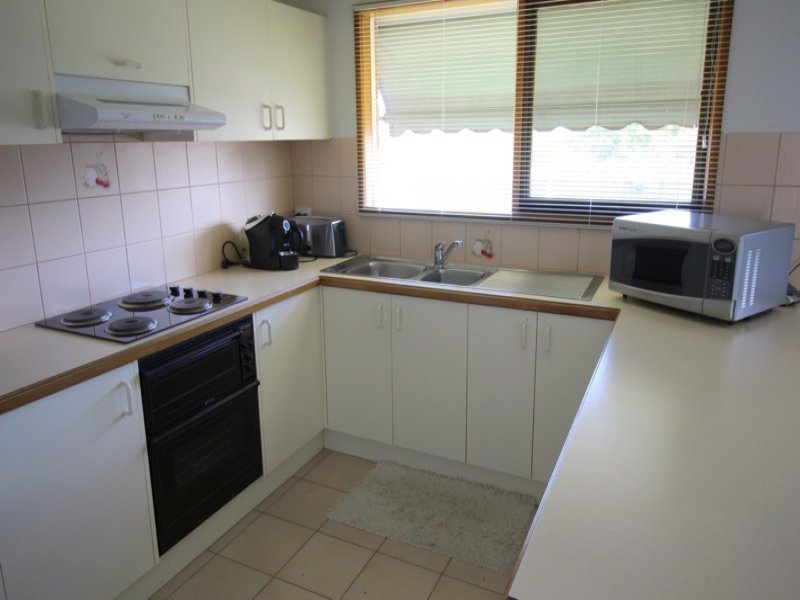 Gallery: 14 Lauren Close
