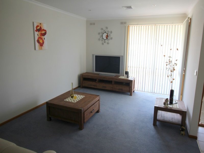 Gallery: 14 Lauren Close