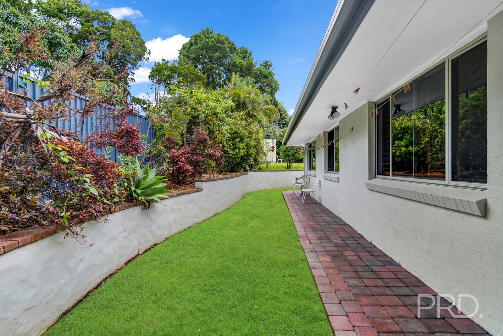 14 LAURETTE Avenue THORNLANDS 11