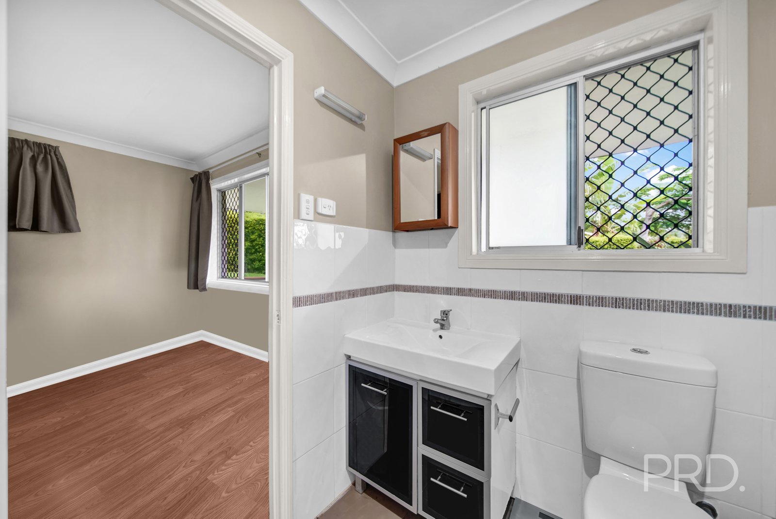 14 LAURETTE Avenue THORNLANDS 23