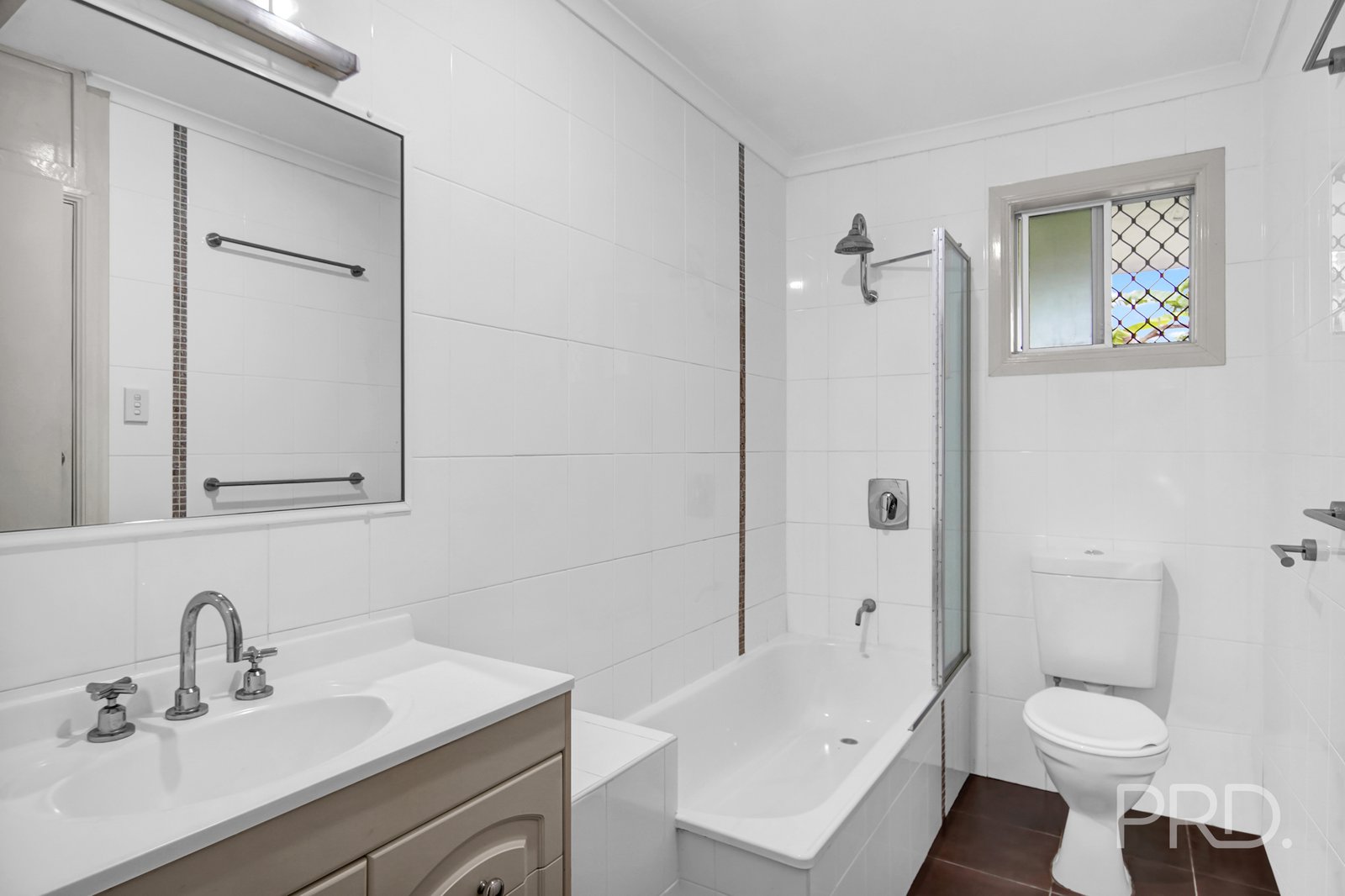 14 LAURETTE Avenue THORNLANDS 26