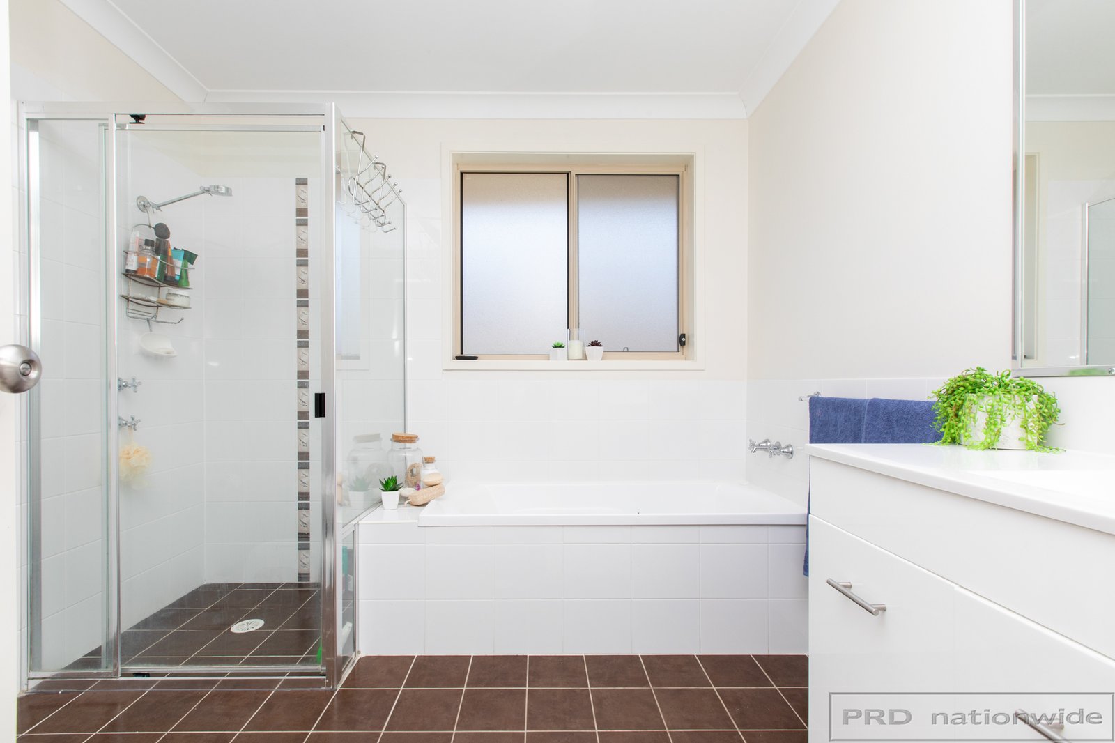 14 Laurie Drive RAWORTH 12