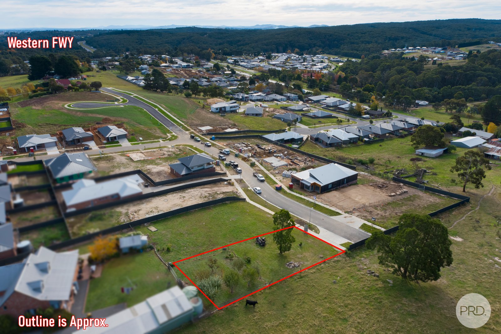 14 Lautaret Road BROWN HILL 6