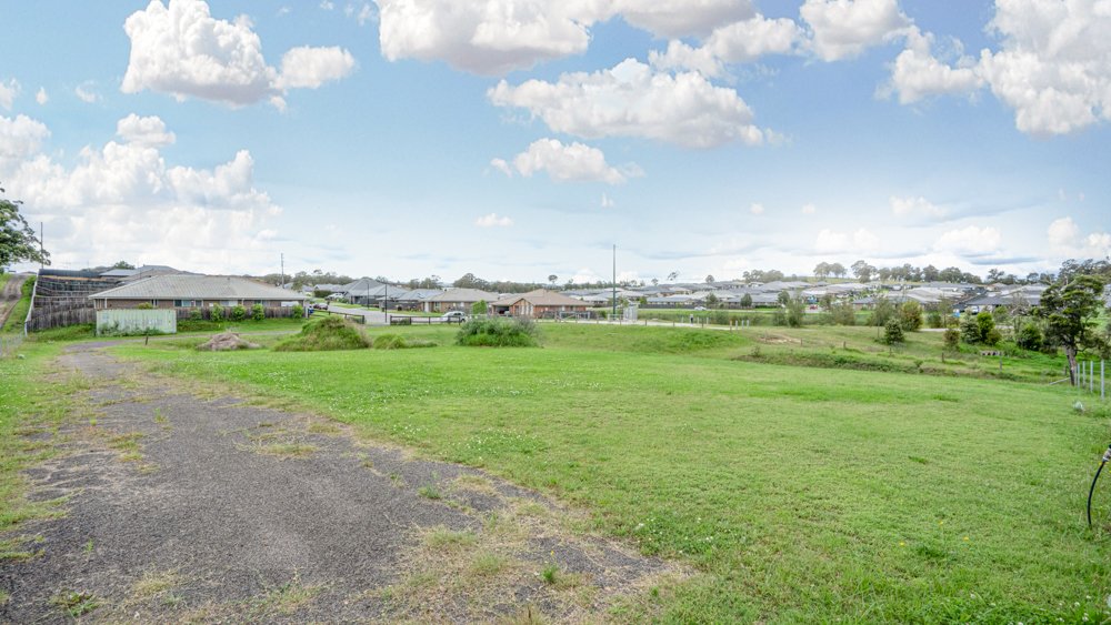 14 Lavender Close GILLIESTON HEIGHTS 4