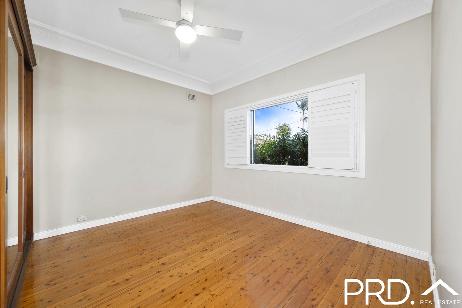 14 Lawler Street PANANIA 5