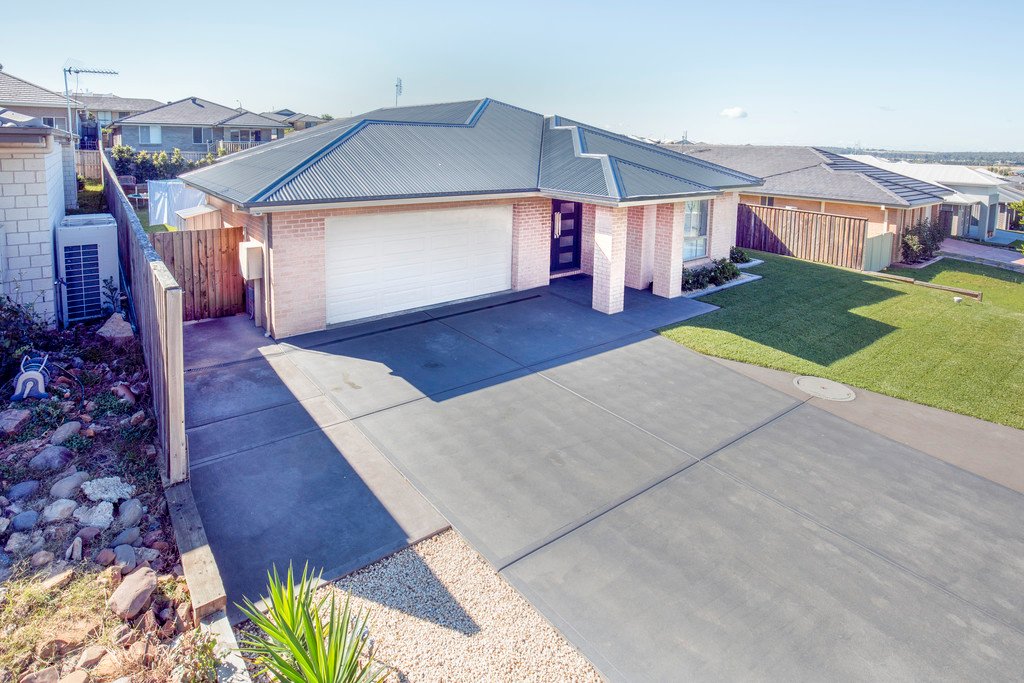14 Les Circuit GILLIESTON HEIGHTS 21