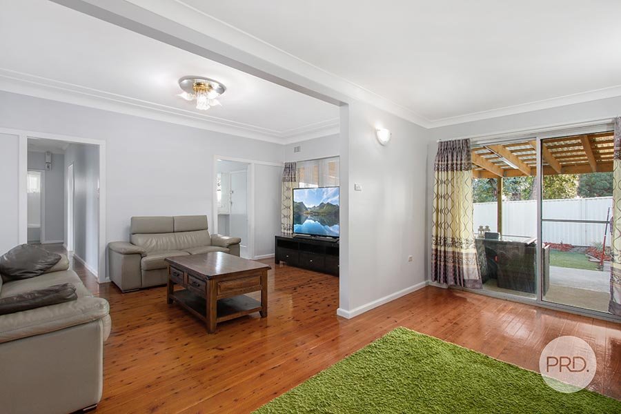 14 Lesley Crescent MORTDALE 4