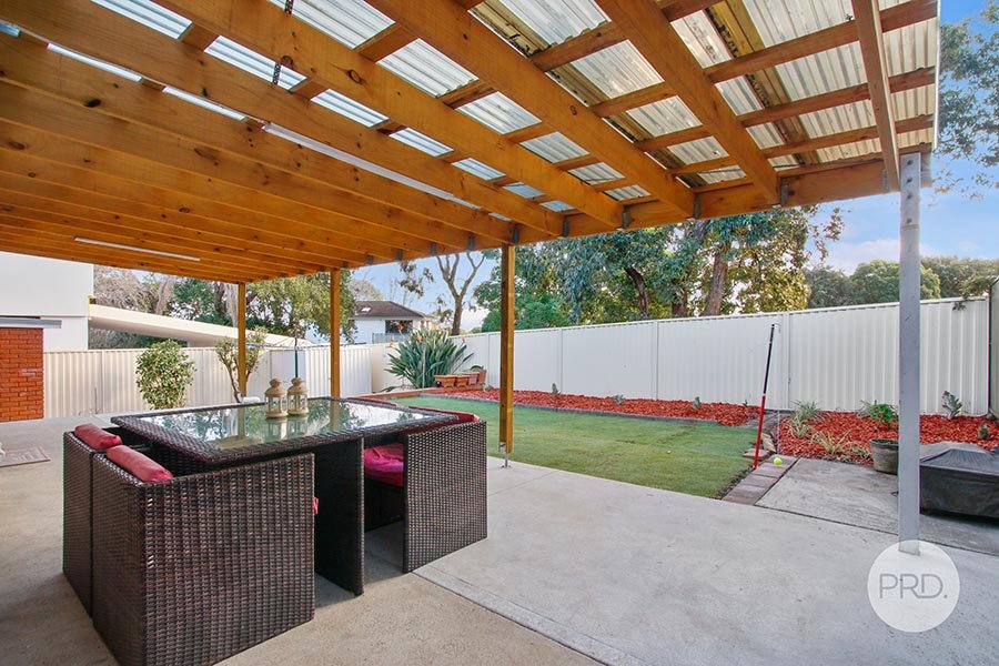14 Lesley Crescent MORTDALE 5