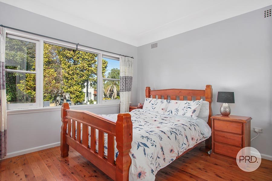 14 Lesley Crescent MORTDALE 6