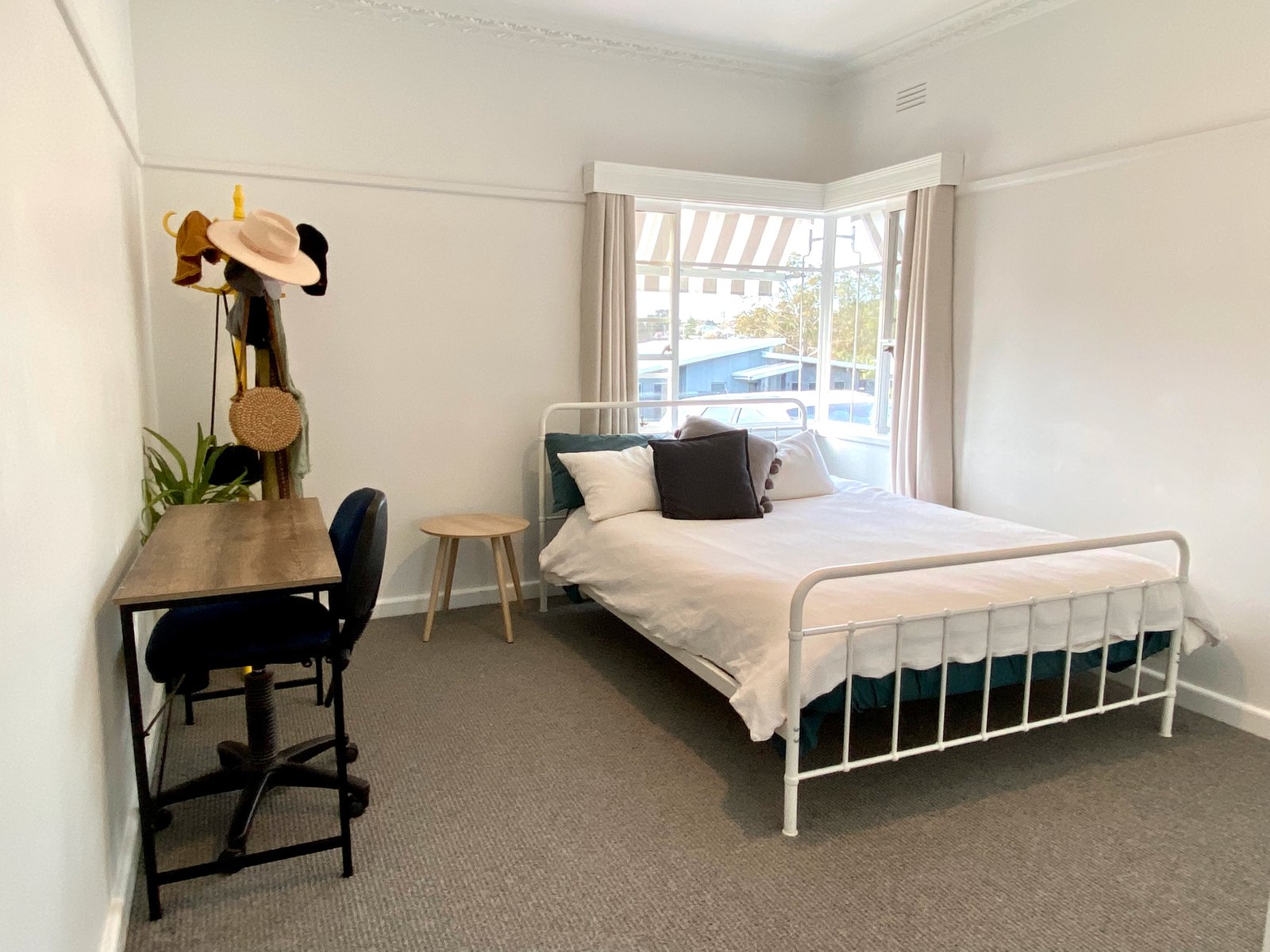 14 Ligar Street KENNINGTON 13