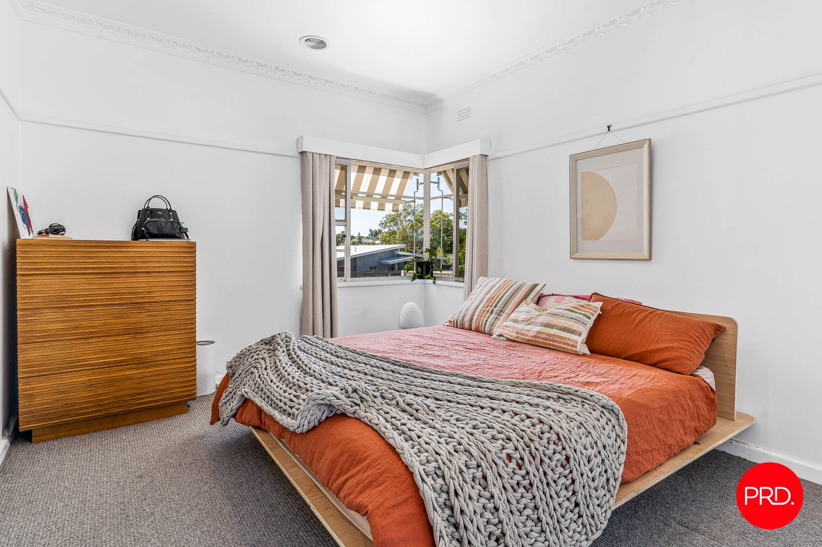 14 Ligar Street KENNINGTON 9