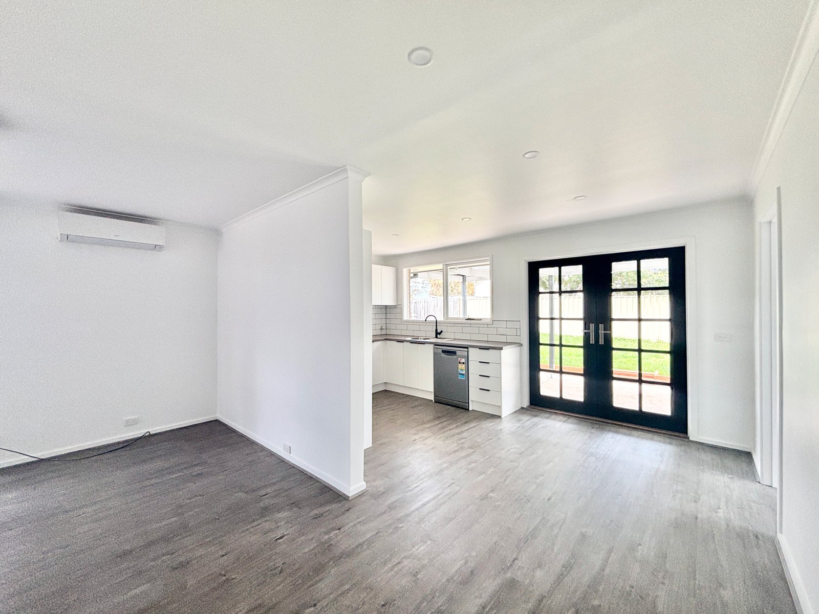 Gallery: 14 Lincoln Street