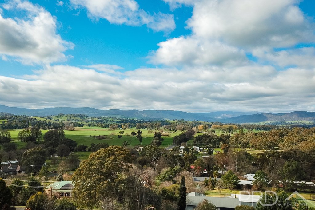 14 Lindbeck Avenue TUMUT 1