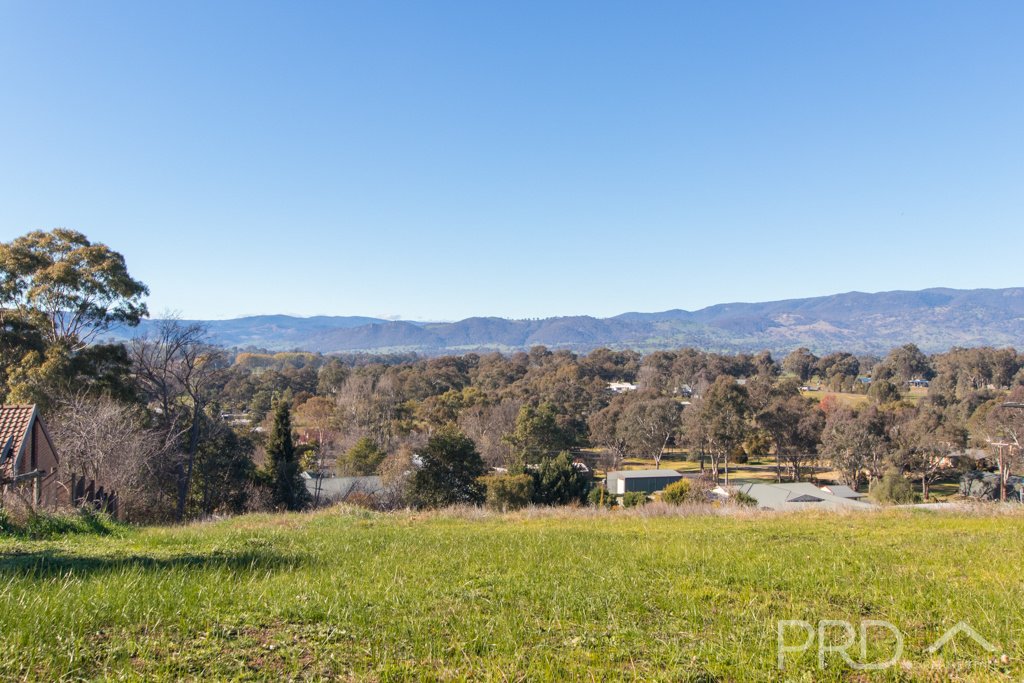 14 Lindbeck Avenue TUMUT 6