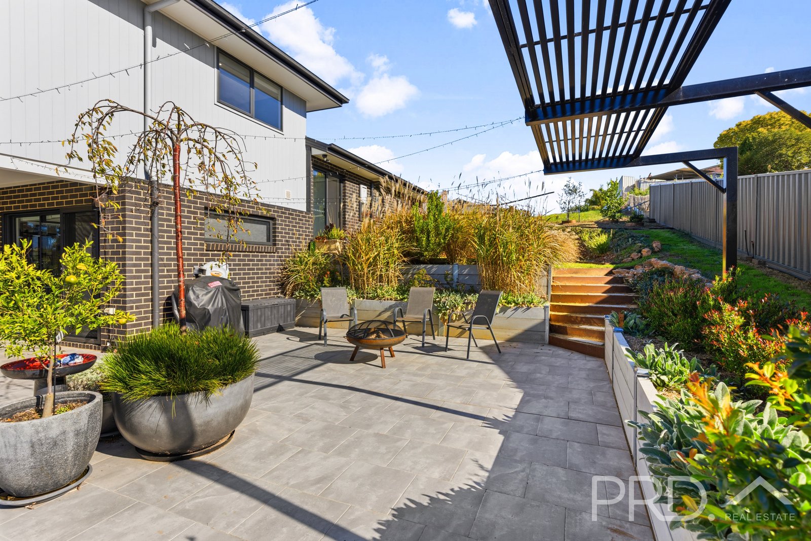 14 Lindbeck Avenue TUMUT 21