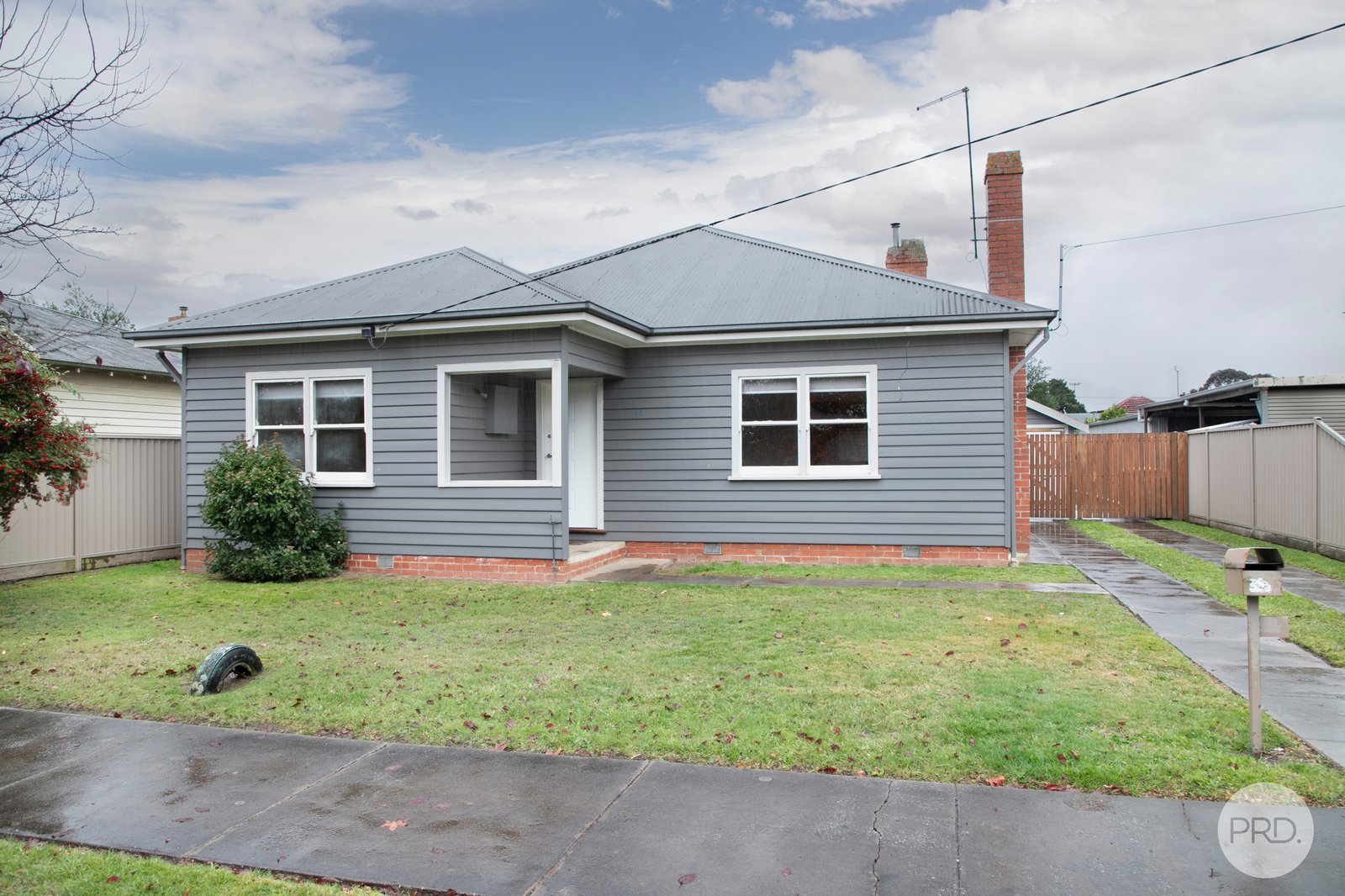 14 Linden Avenue WENDOUREE 1