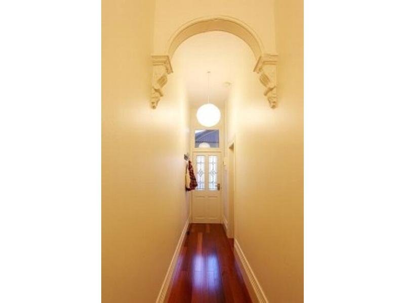 Gallery: 14 Little Mountain Street