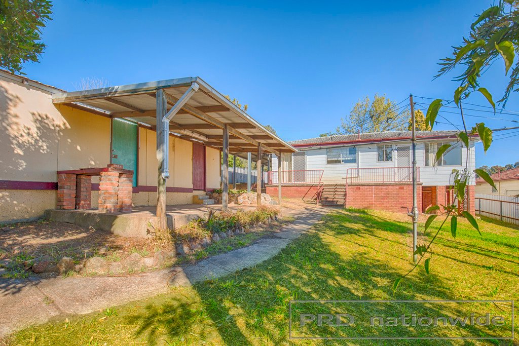14 Logan Road RUTHERFORD 15