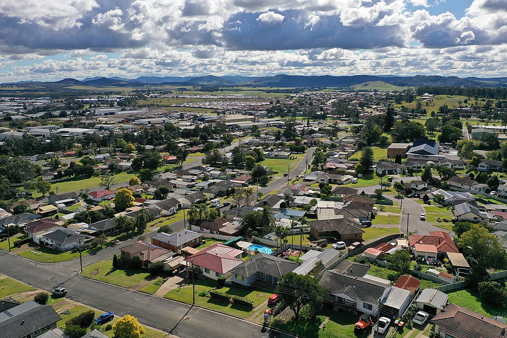 14 Logan Road RUTHERFORD 2